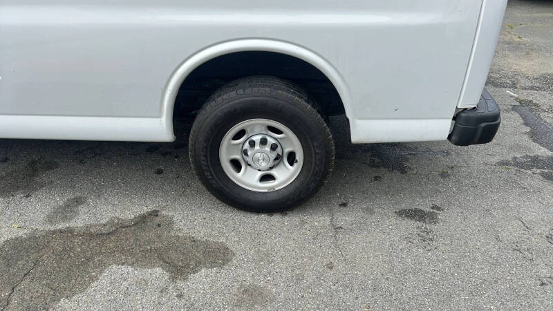 2019 Chevrolet Express 2500
