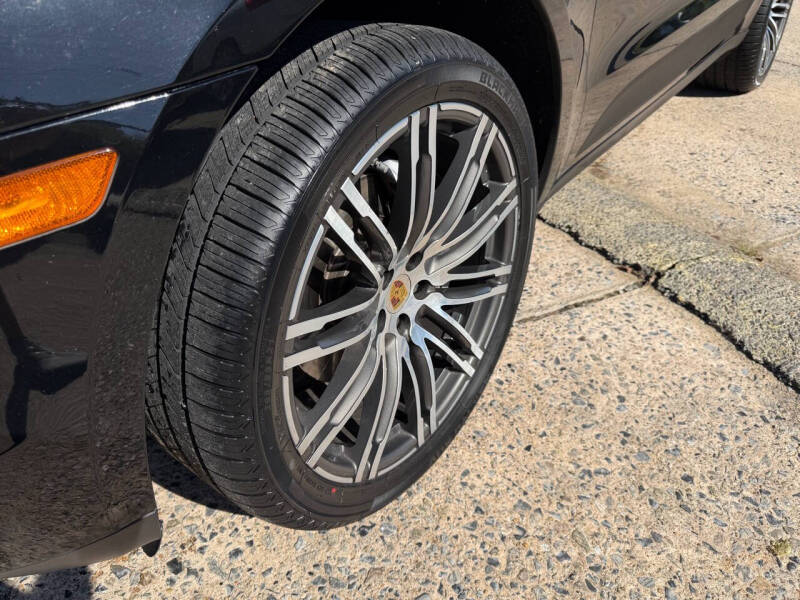 2017 Porsche Macan S