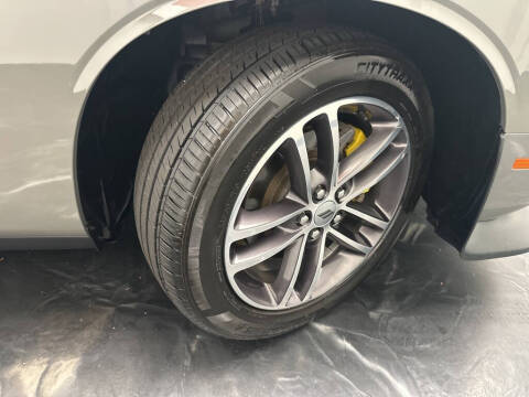 2019 Dodge Challenger GT