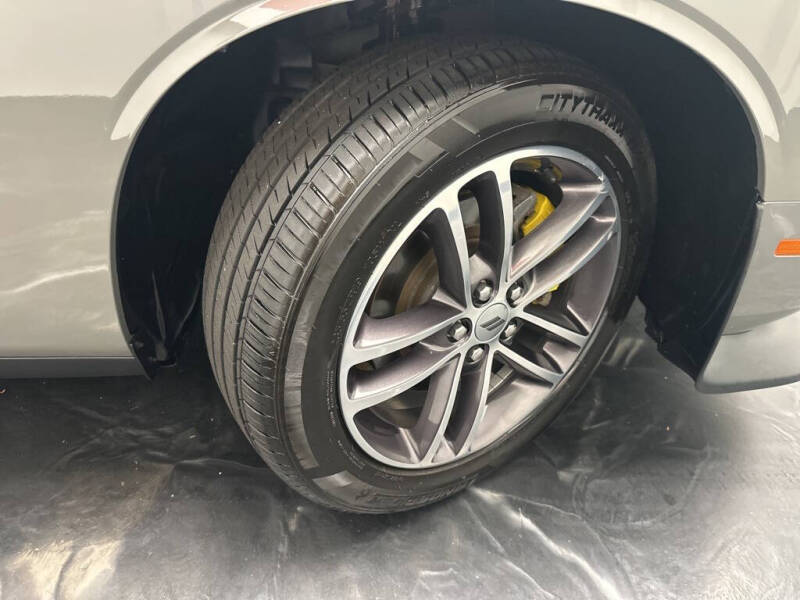 2019 Dodge Challenger GT