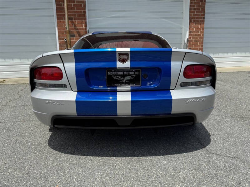 2010 Dodge Viper SRT-10