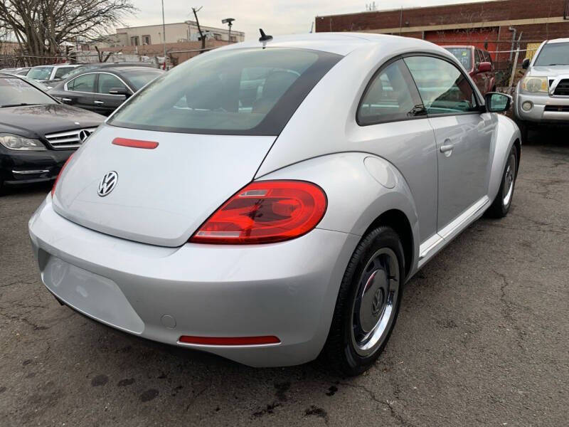 2012 Volkswagen Beetle 2.5L PZEV