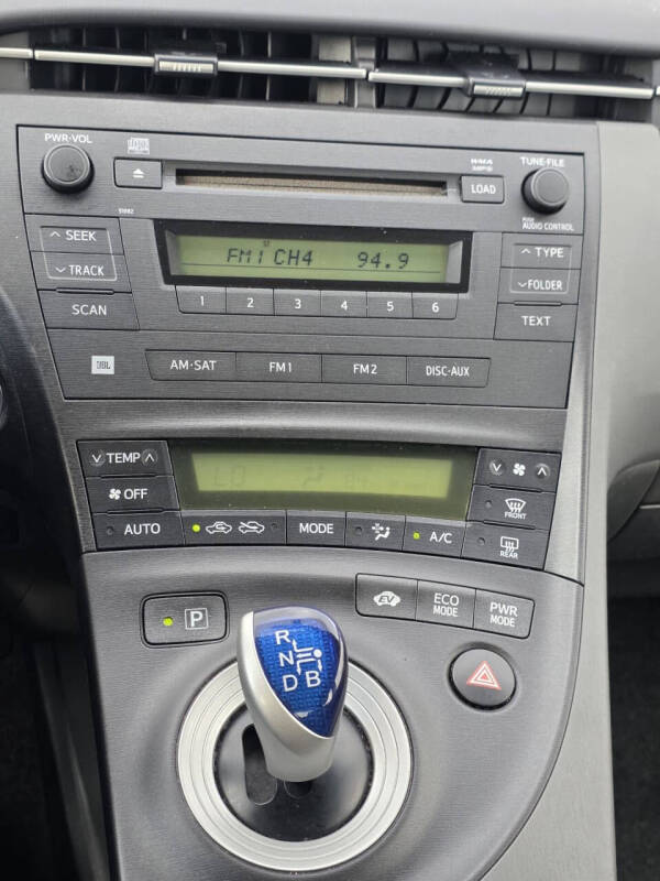 2011 Toyota Prius Three