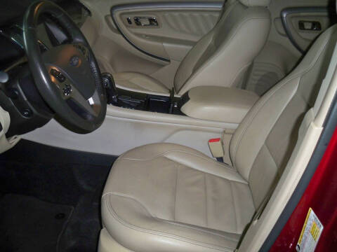 2017 Ford Taurus SEL