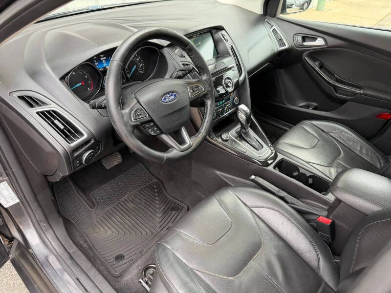 2017 Ford Focus Titanium