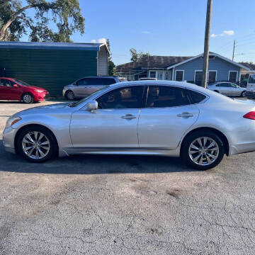 2013 Infiniti M37