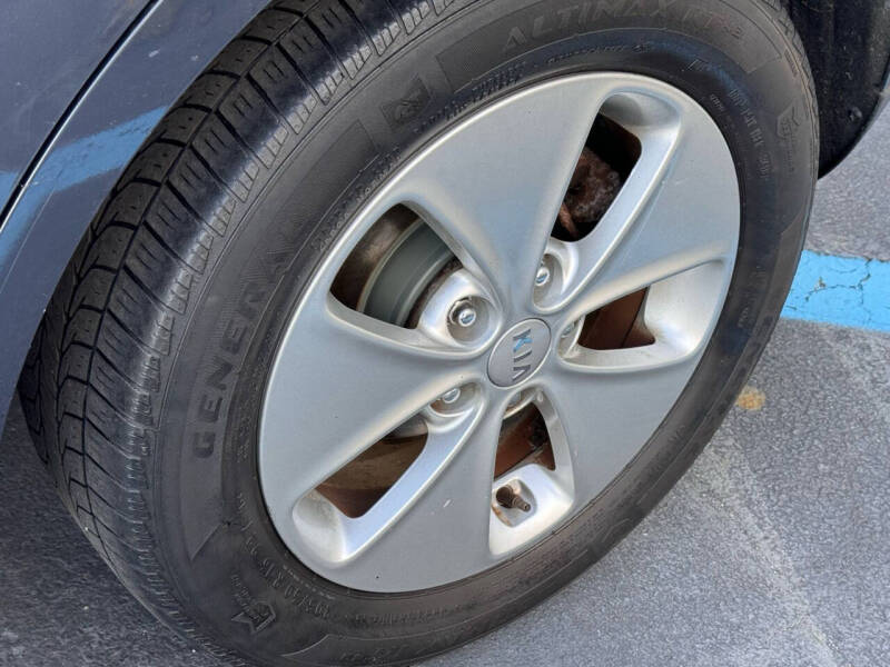 2014 Kia Soul +