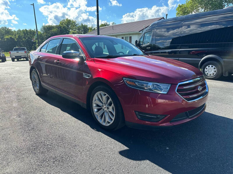 2018 Ford Taurus Limited photo 4