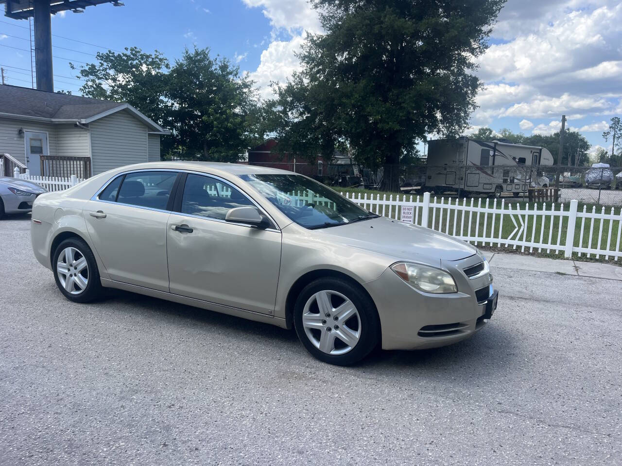 2009 Chevrolet Malibu for sale at Hobgood Auto Sales in Land O Lakes, FL