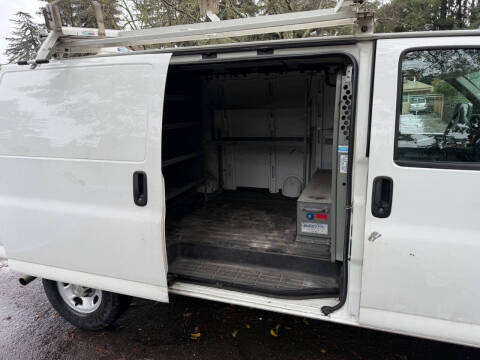 2012 Chevrolet Express 2500