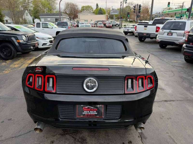 2013 Ford Mustang V6 Premium