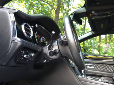 2020 Bentley Bentayga Hybrid