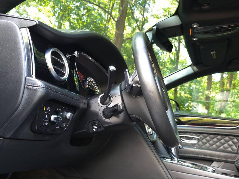 2020 Bentley Bentayga Hybrid