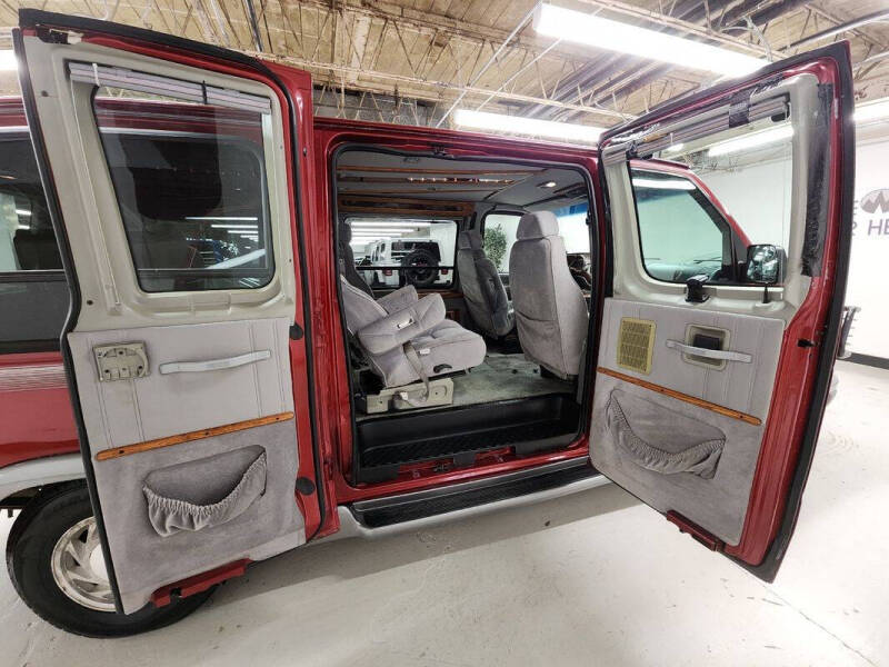 1999 Ford E-Series E-150