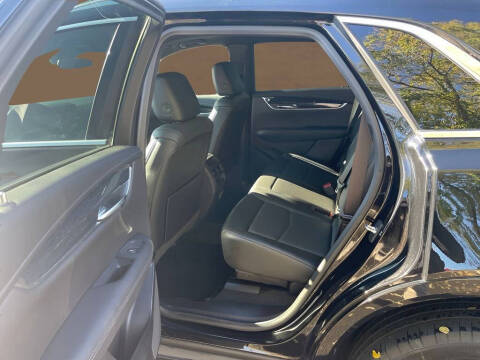 2022 Cadillac XT5 Premium Luxury