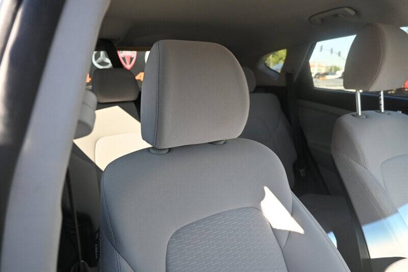 2021 Hyundai Tucson SE