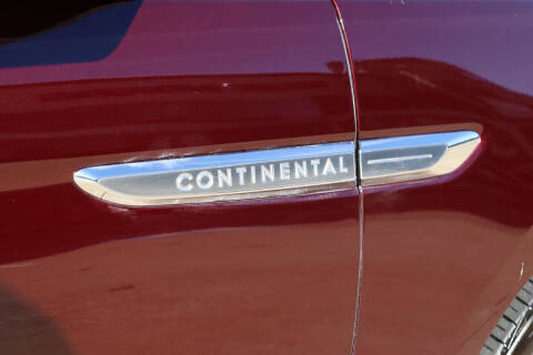 2018 Lincoln Continental Select