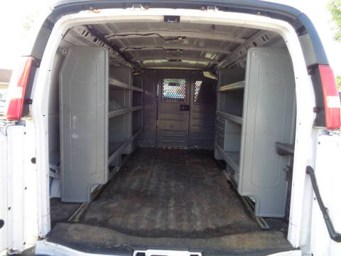 2017 Chevrolet Express 2500