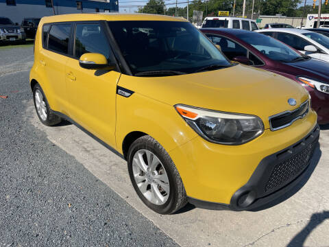 2014 Kia Soul for sale at LAURINBURG AUTO SALES in Laurinburg NC
