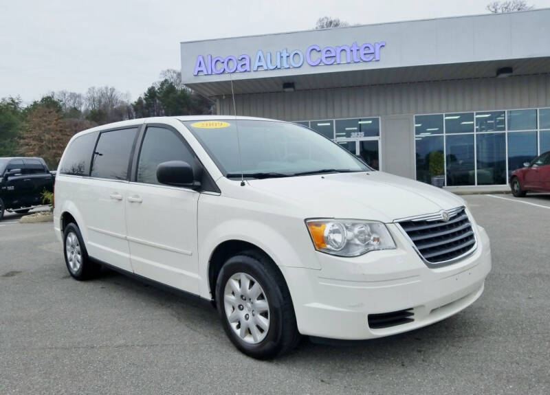 2009 Chrysler Town and Country LX