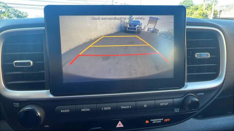 2022 Hyundai Venue SE