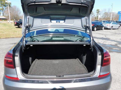 2017 Volkswagen Passat 1.8T S