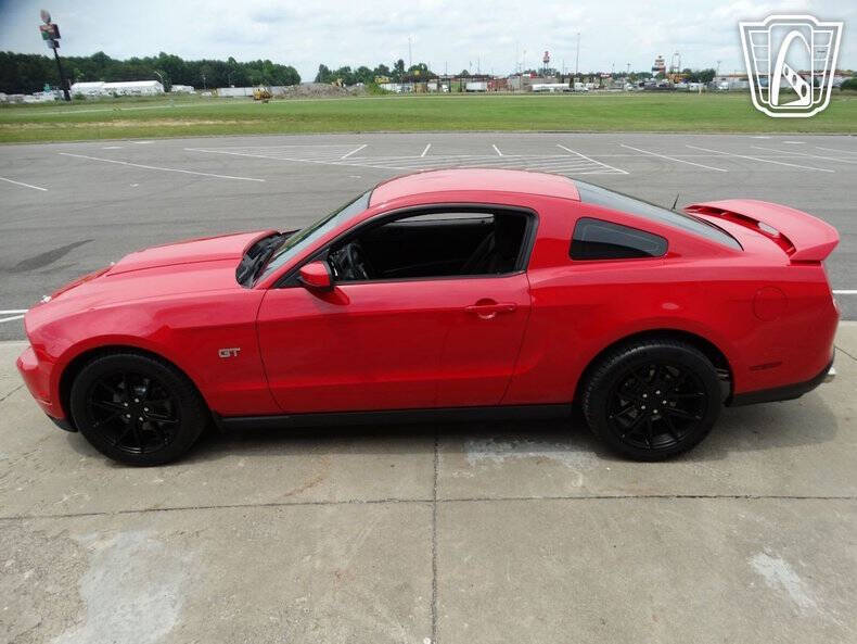 2010 Ford Mustang