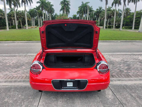 2002 Ford Thunderbird Deluxe