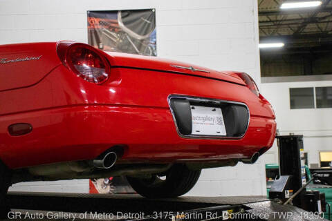 2002 Ford Thunderbird Deluxe