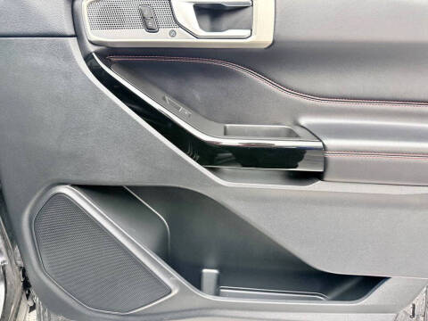 2022 Ford Explorer ST-Line