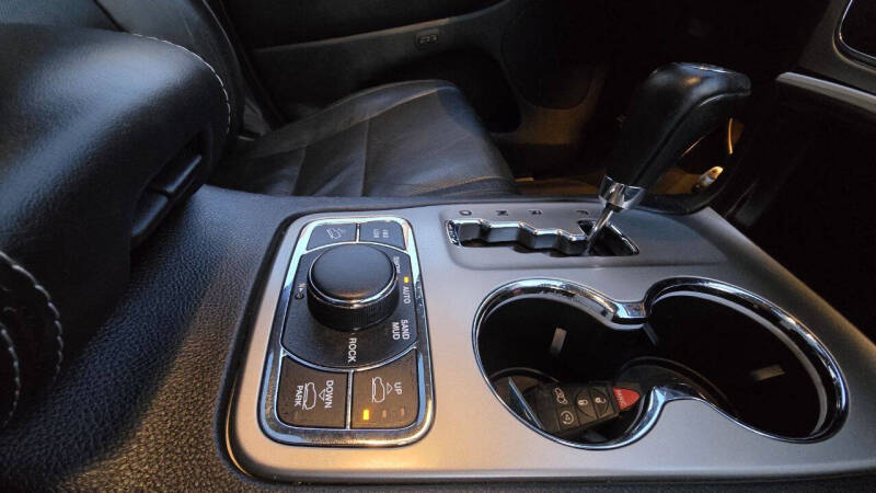 2012 Jeep Grand Cherokee Overland Summit