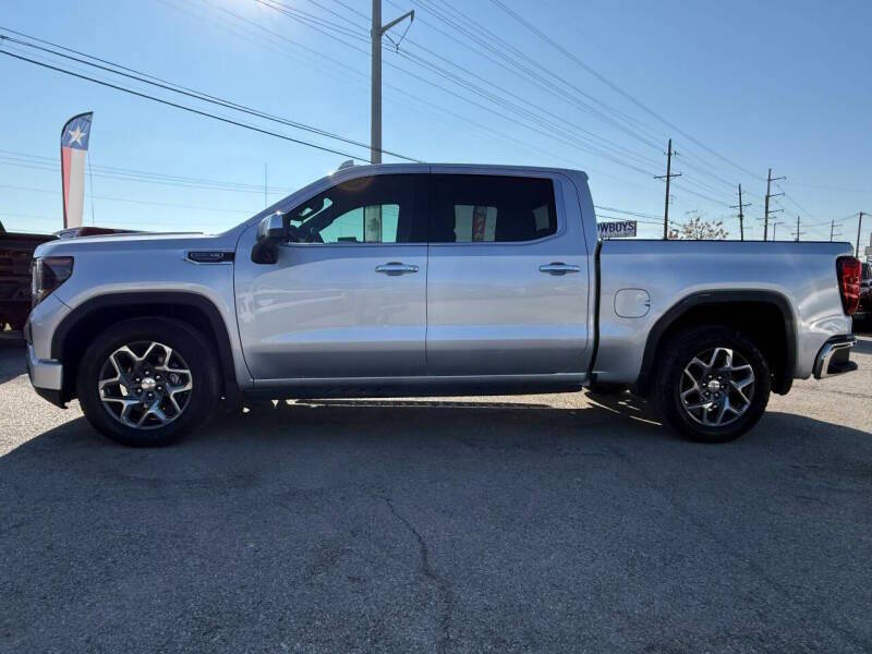 2022 GMC Sierra 1500 SLT
