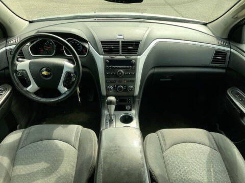 2011 Chevrolet Traverse LT