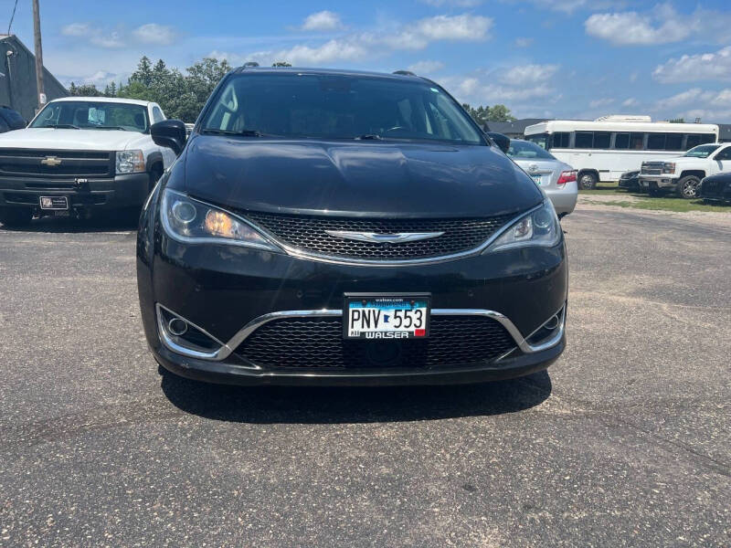 2018 Chrysler Pacifica Touring L Plus