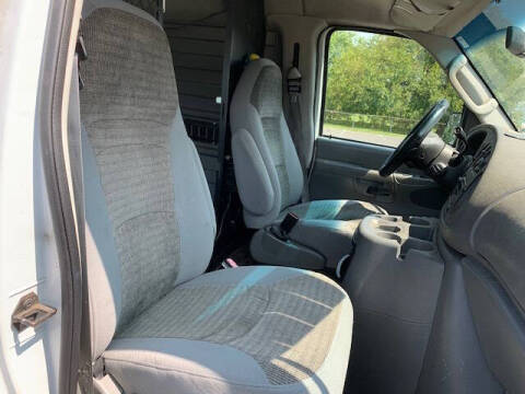 2003 Ford E-Series E-250