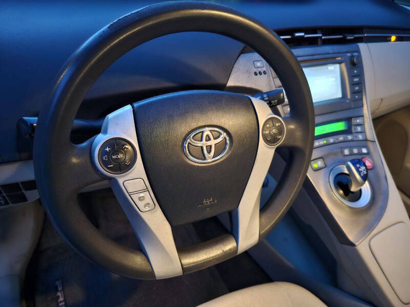 2014 Toyota Prius Two