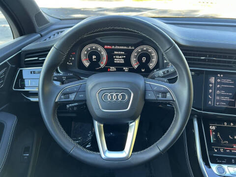 2025 Audi Q7 quattro Premium Plus 55 TFSI