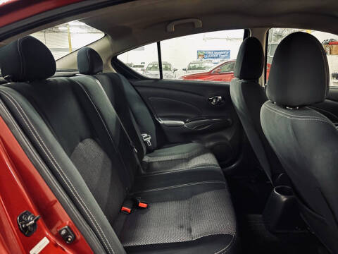 2019 Nissan Versa SV