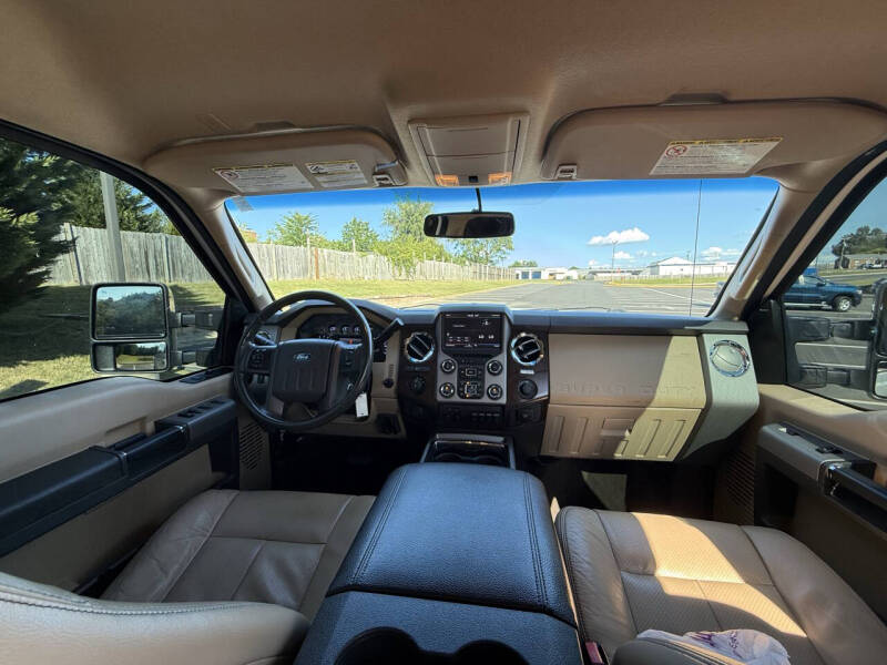 2014 Ford F-350 Super Duty Lariat