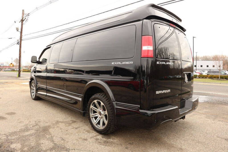 2018 GMC Savana 2500