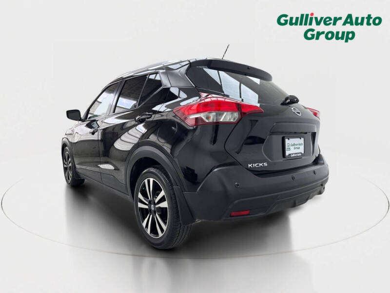 2020 Nissan Kicks SV