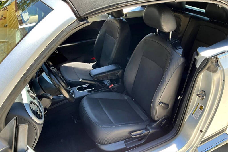 2014 Volkswagen Beetle Convertible