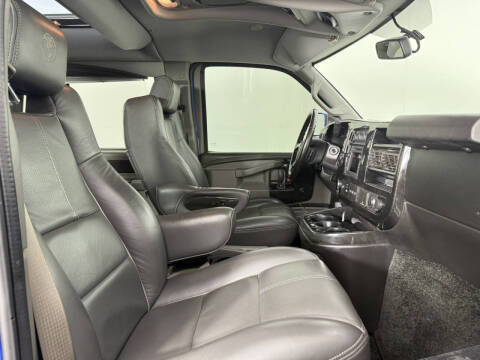 2018 GMC Savana 2500