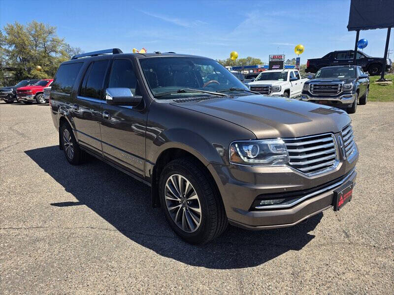 2017 Lincoln Navigator L Select
