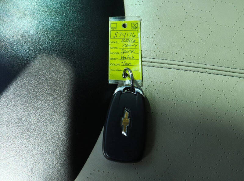 2016 Chevrolet Spark 2LT CVT