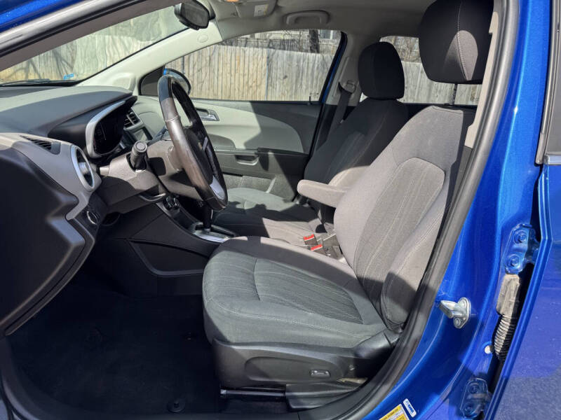 2017 Chevrolet Sonic LT Auto