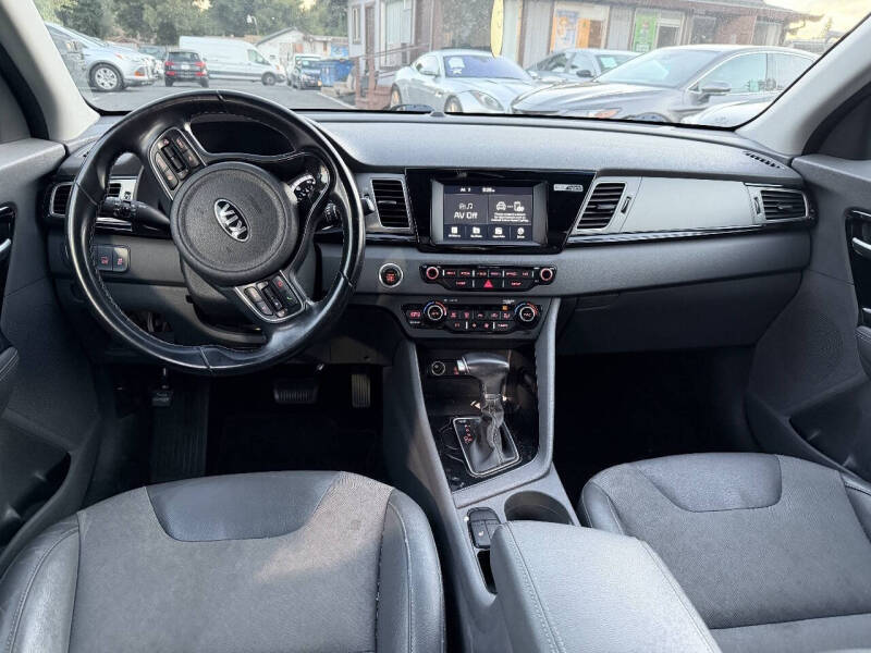 2018 Kia Niro EX