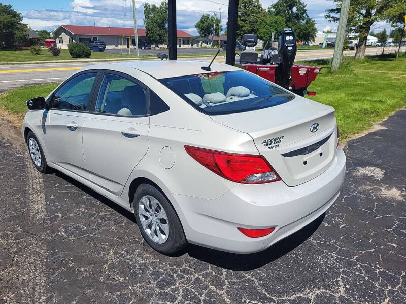 2016 Hyundai Accent SE
