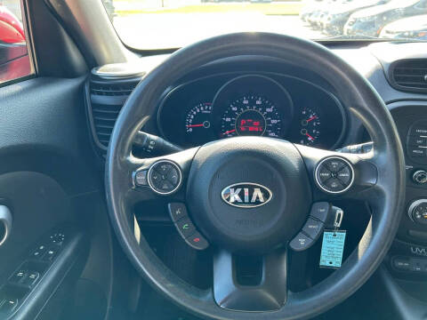 2015 Kia Soul +