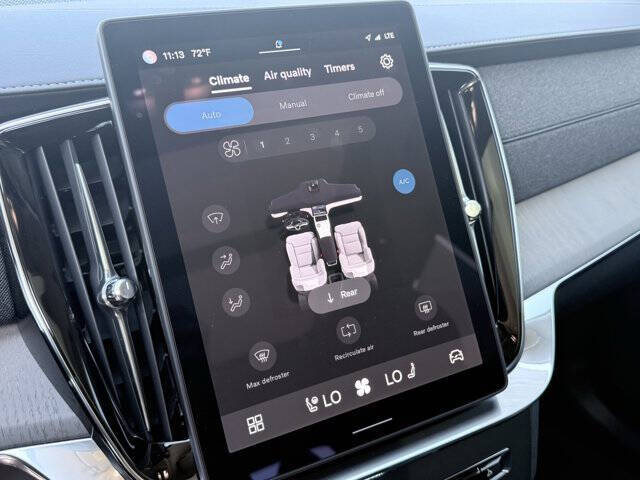 2025 Volvo XC90 T8 Ultra Bright Theme 6P